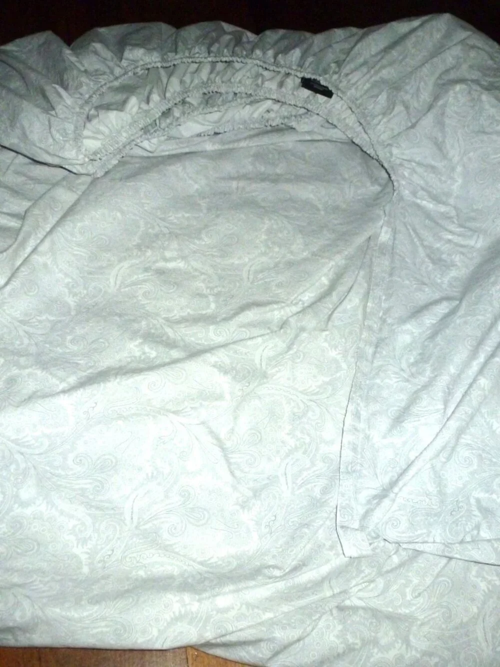 Lauren Ralph Lauren Home King Fitted Sheet 100% Cotton Gray/White Paisley